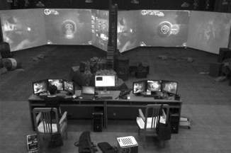 ѧУľѵVRϵͳ㲻ȥгҲй